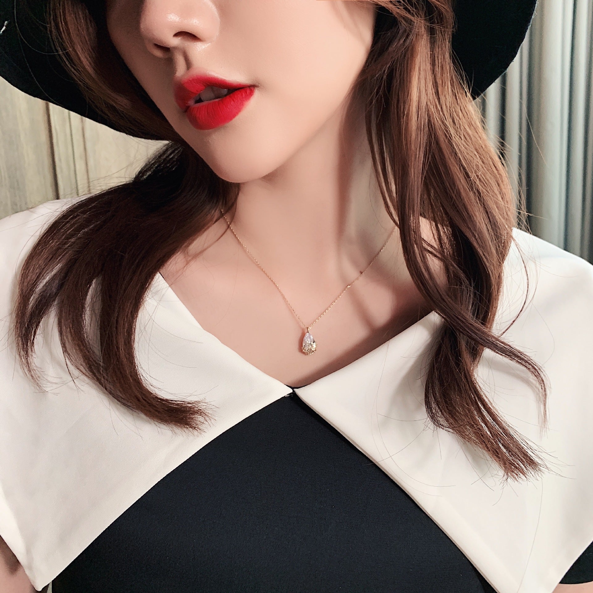 18K Water Droplet Pendant + Earrings