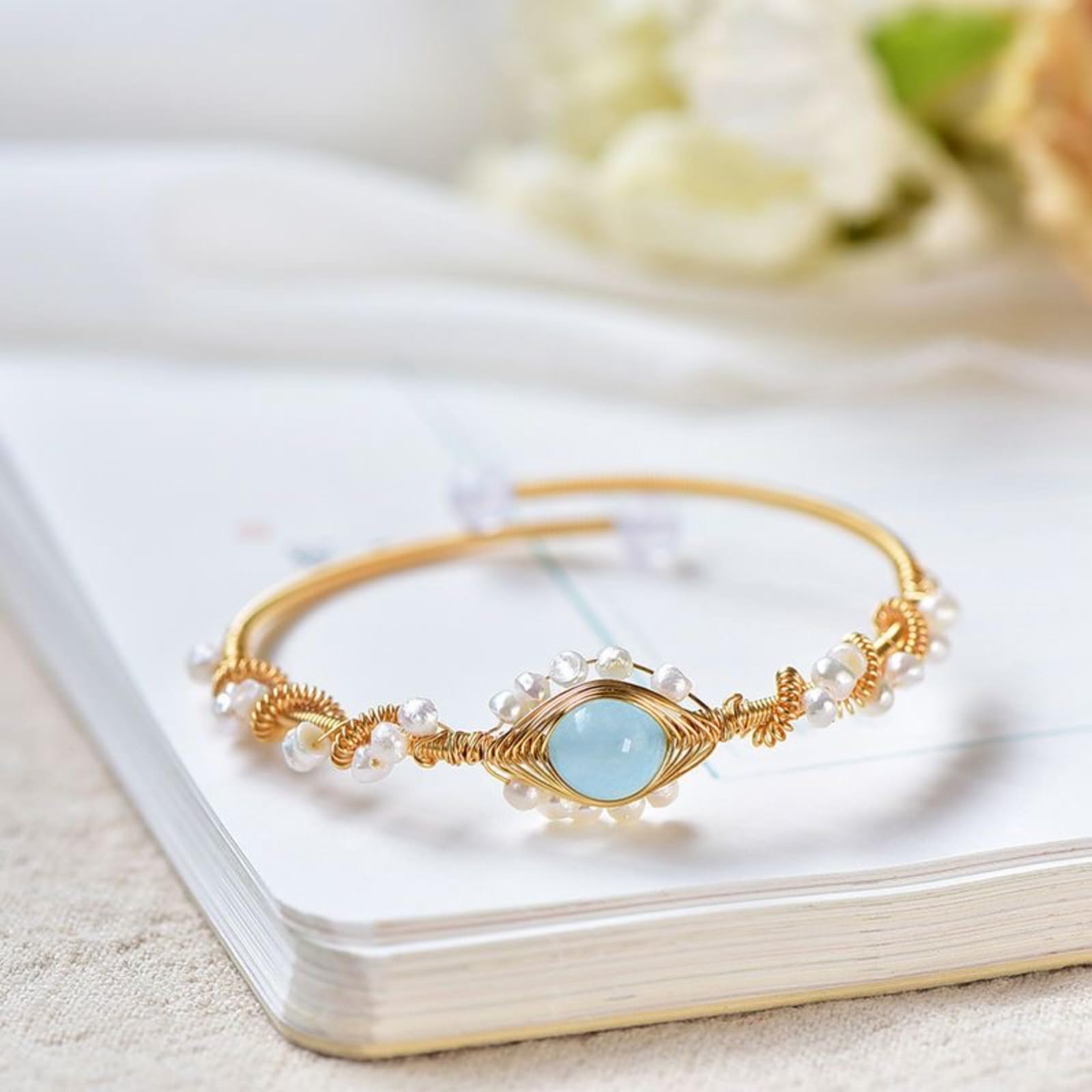 Ocean Blue Pearl Bracelet