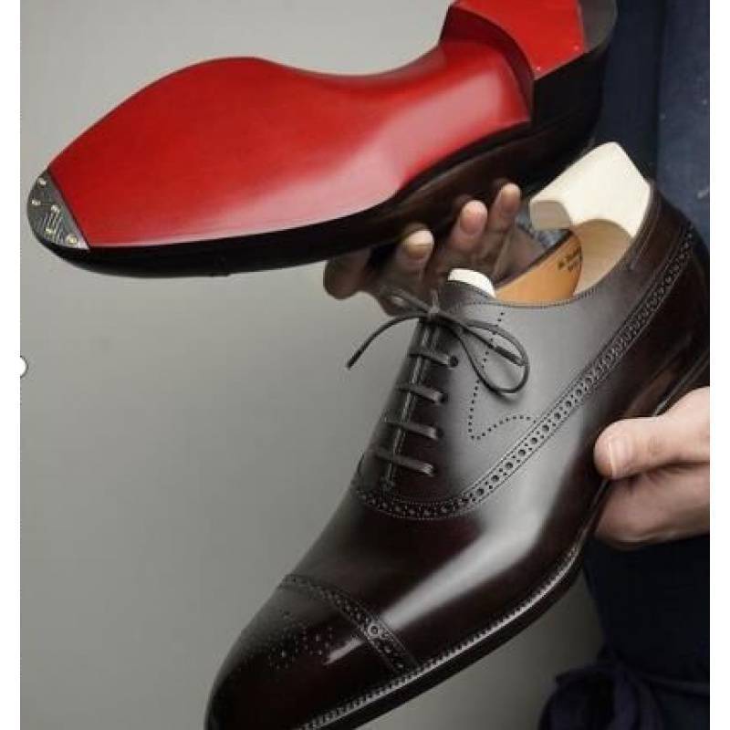OXFORD SHOES WITH RED SOLE AND LACE-UP